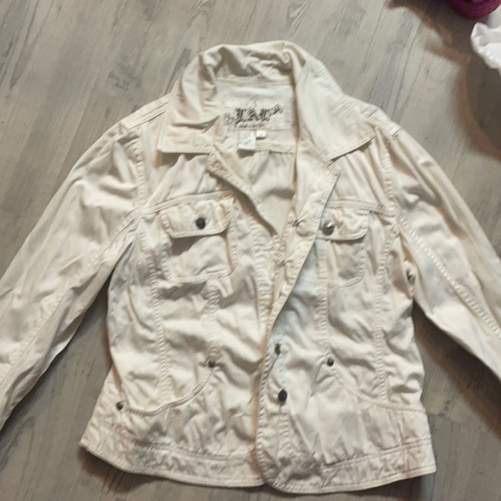 Lal jacket